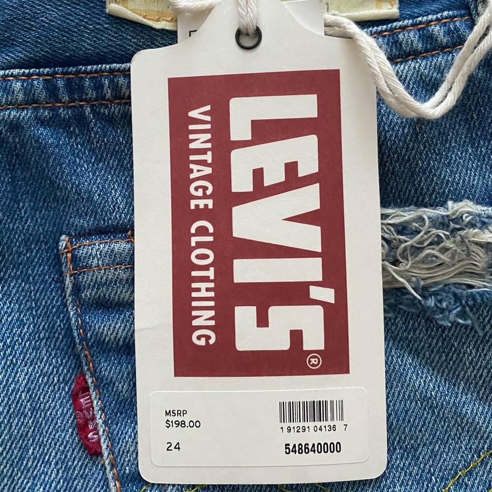 VINTAGE LEVIS SHORTS - Picture 4 of 4
